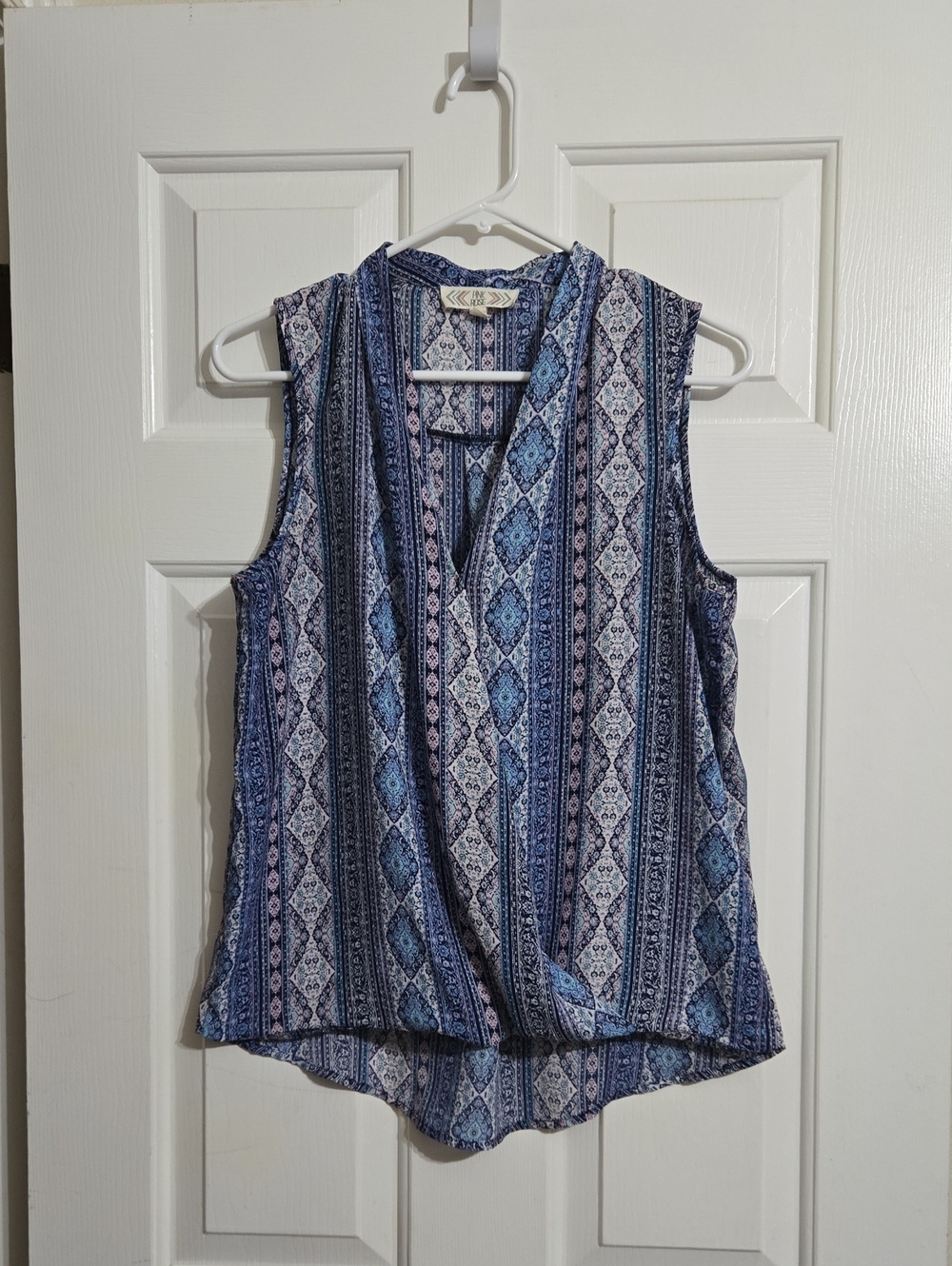 Pink Rose Blue Patterned Sleeveless Surplice Camisole